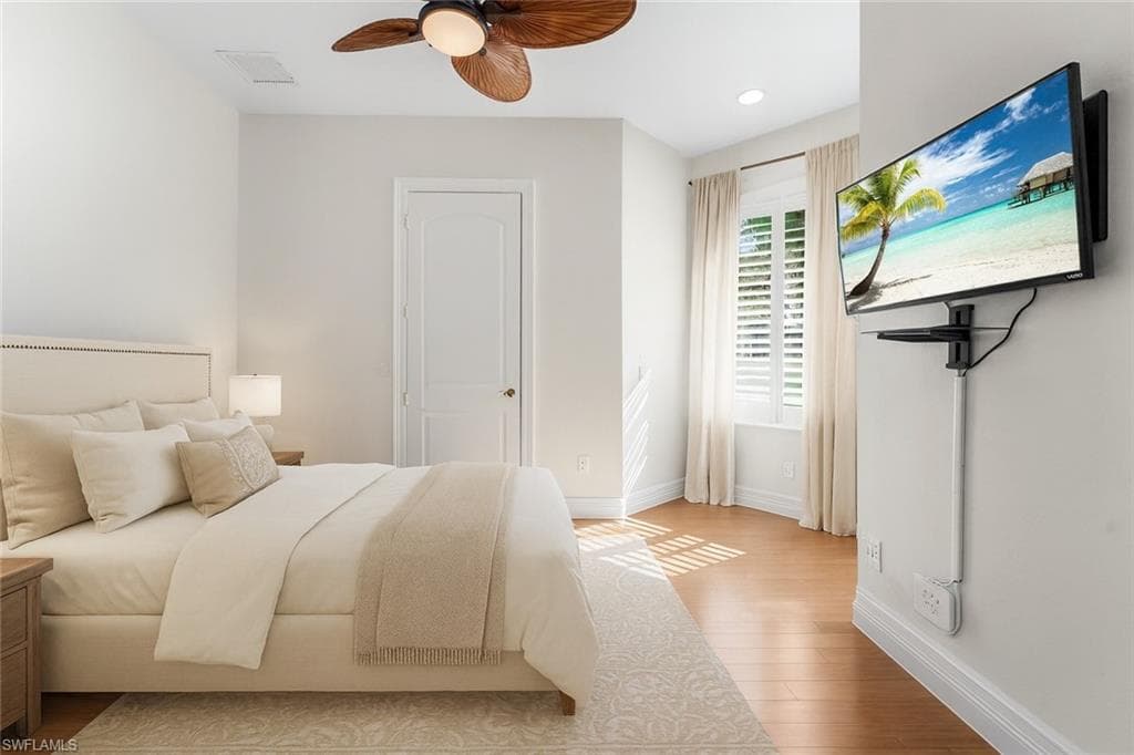 15600 Catalpa Cove DR-30