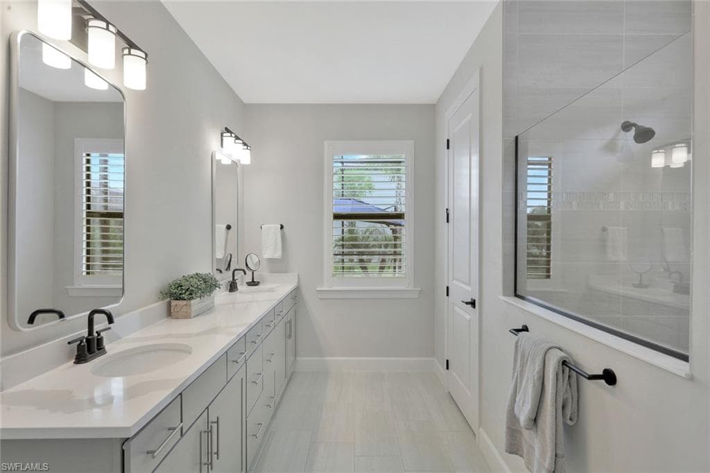 17673 Kinzie LN-17