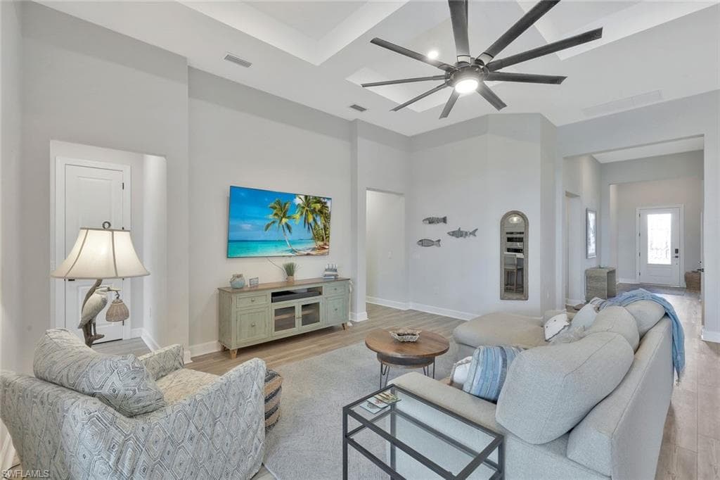 17673 Kinzie LN-12