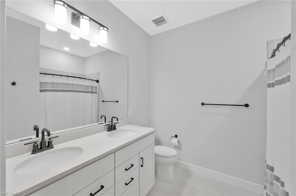 17673 Kinzie LN-19