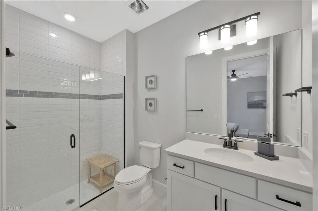 17673 Kinzie LN-21