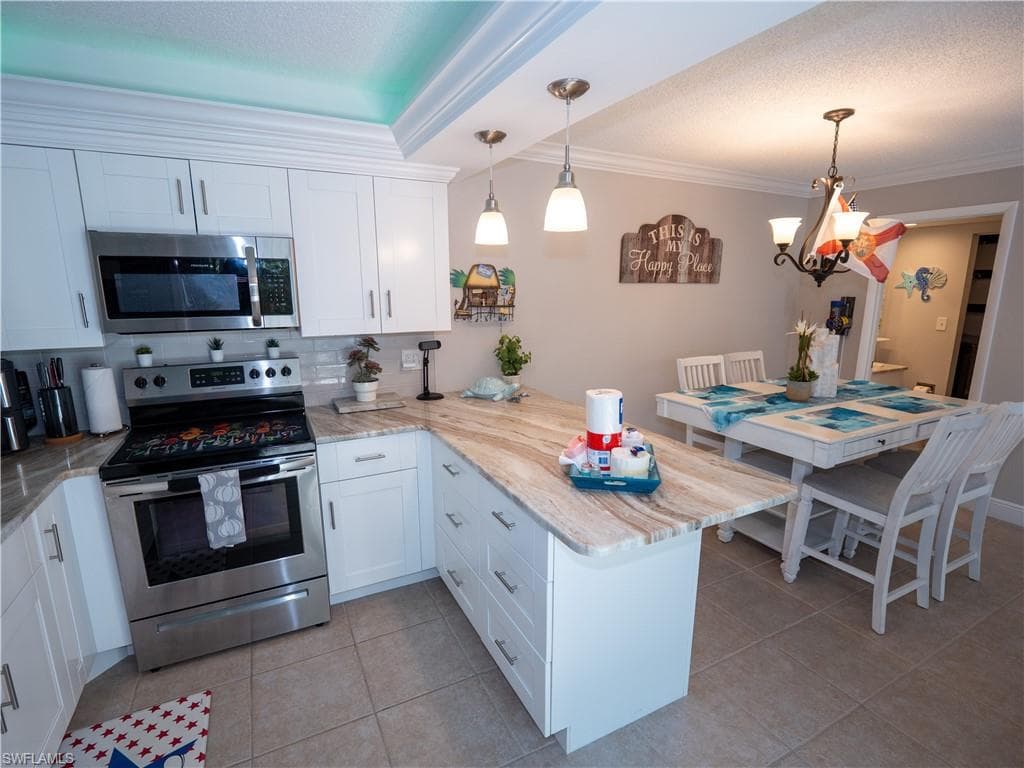 1727 Park Meadows DR 2-24