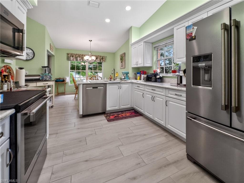 15091 Lakeside View DR 1604-10