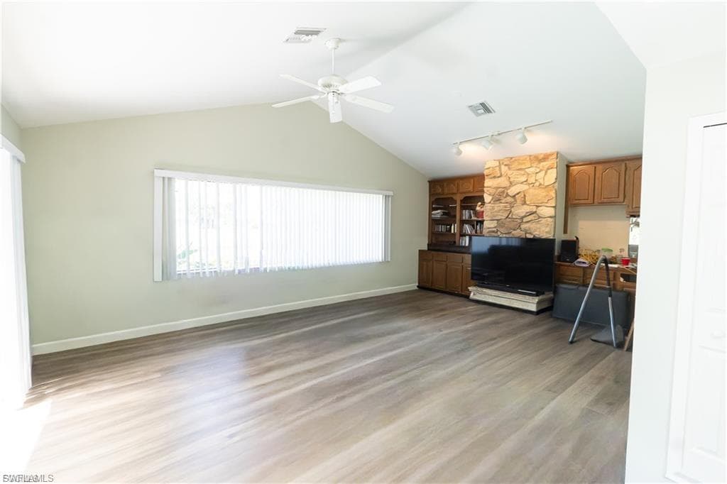 14557 Eagle Ridge DR-15