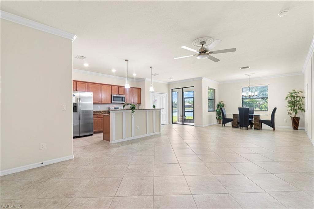 10996 Cherry Laurel DR-18