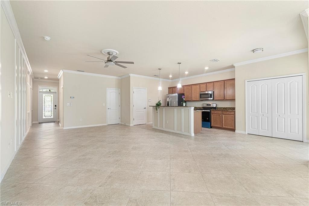 10996 Cherry Laurel DR-19