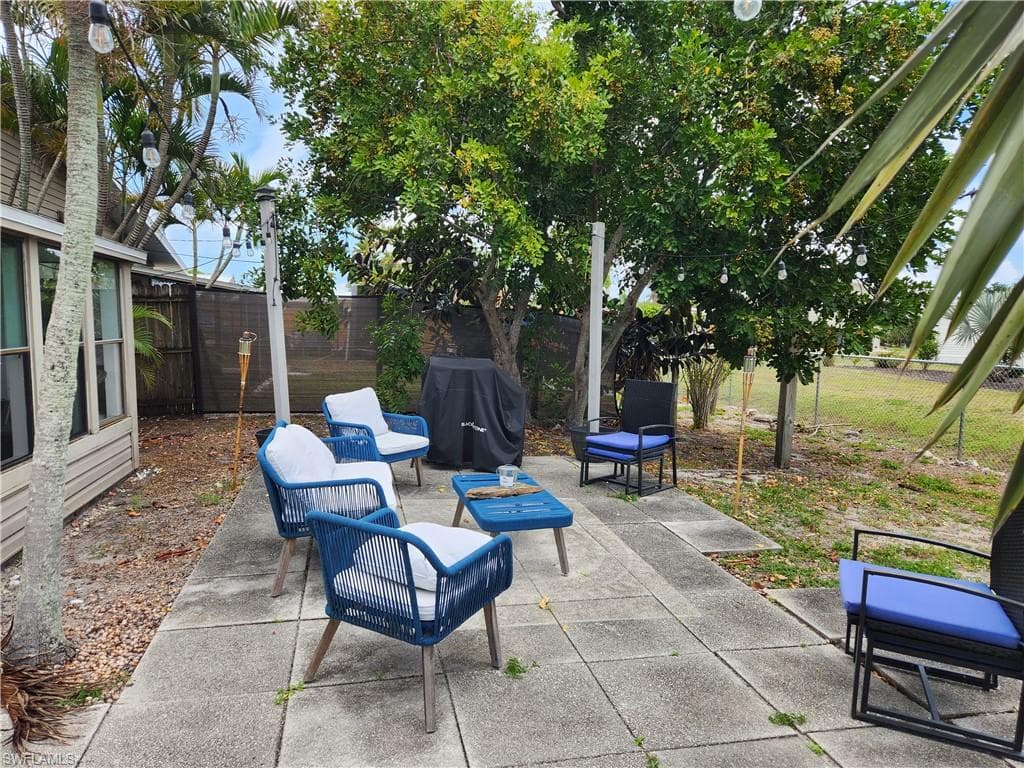 11370 & 11368 Summerwinds CT 70-25