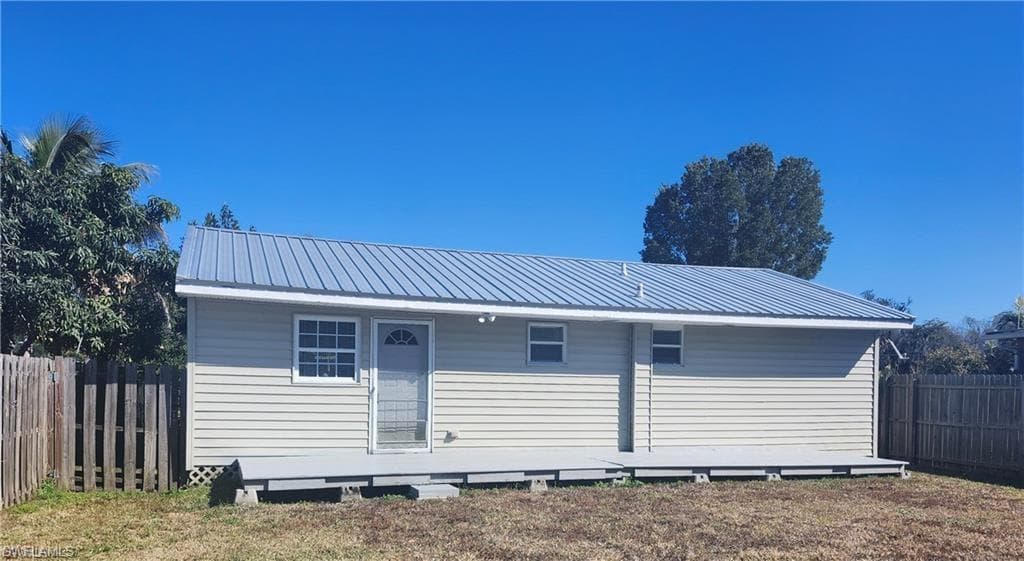 2248 Marina Park DR-2