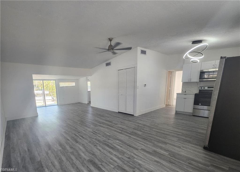 2248 Marina Park DR-4