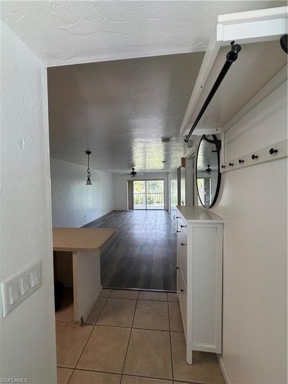 1100 Pondella RD 911-8