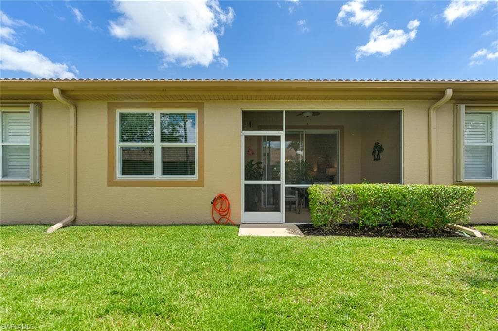 7863 Lake Sawgrass LOOP 5512-32