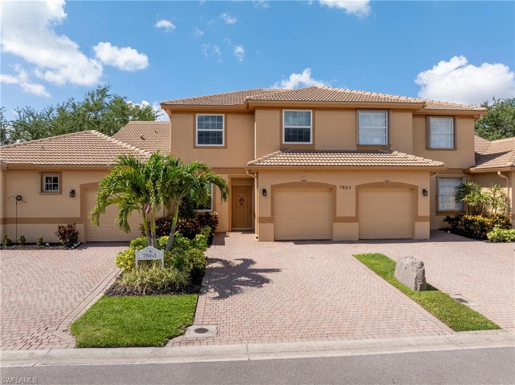 7863 Lake Sawgrass LOOP 5512-35