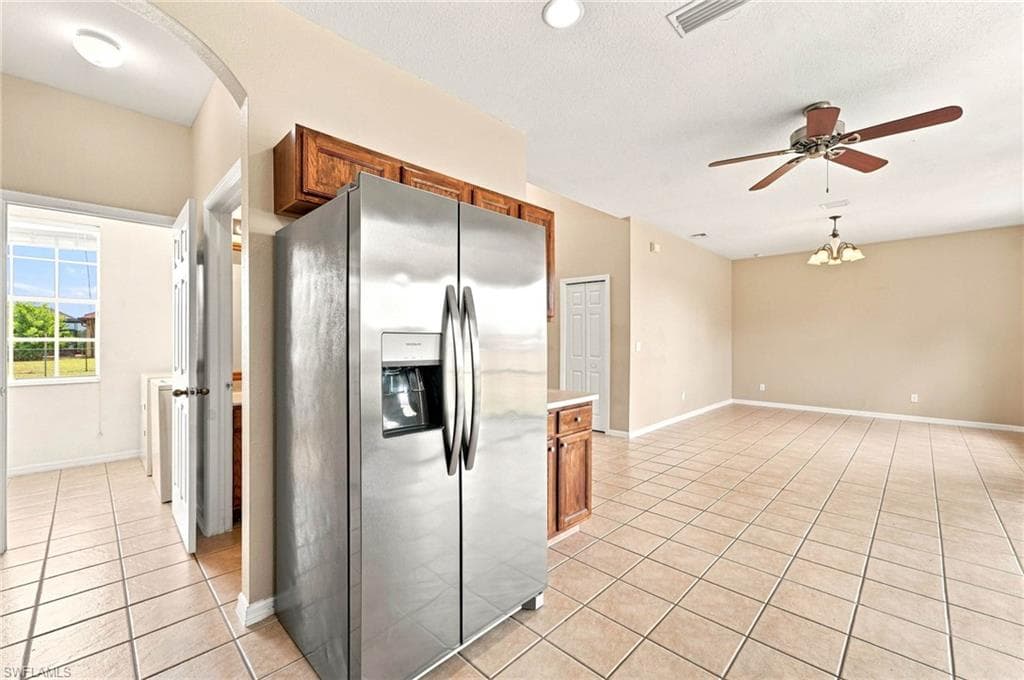 117 Shadow Lakes DR-12