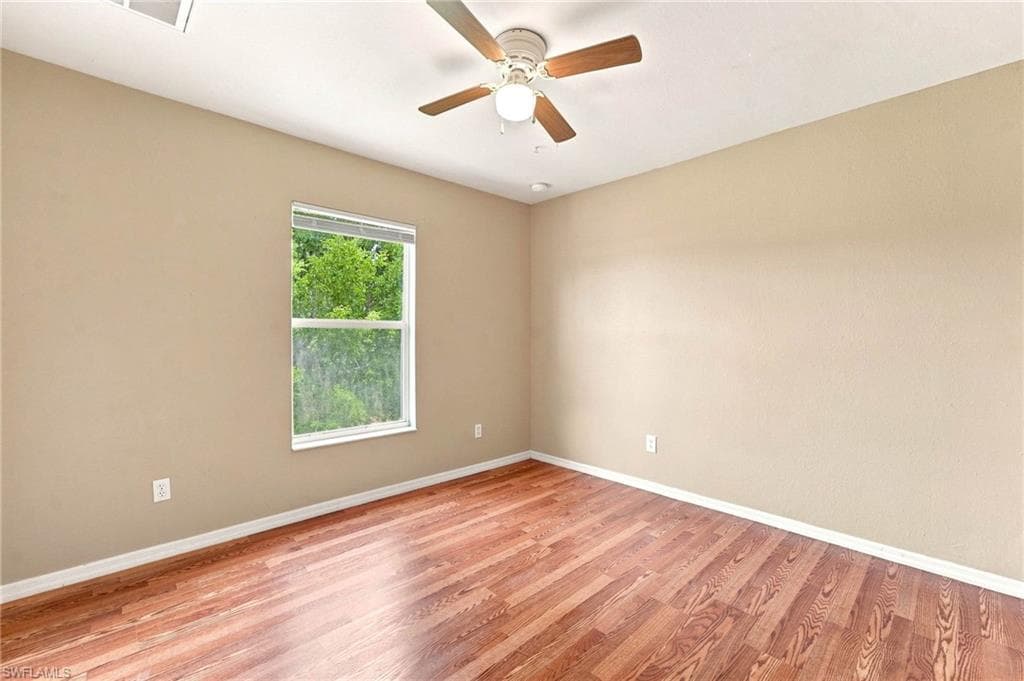 117 Shadow Lakes DR-24