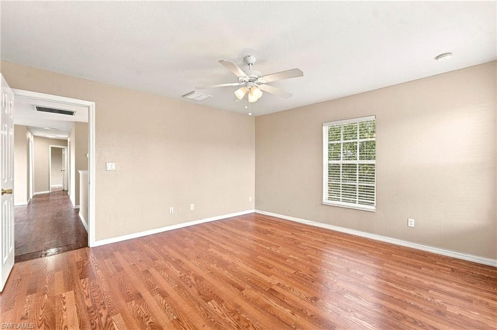117 Shadow Lakes DR-31