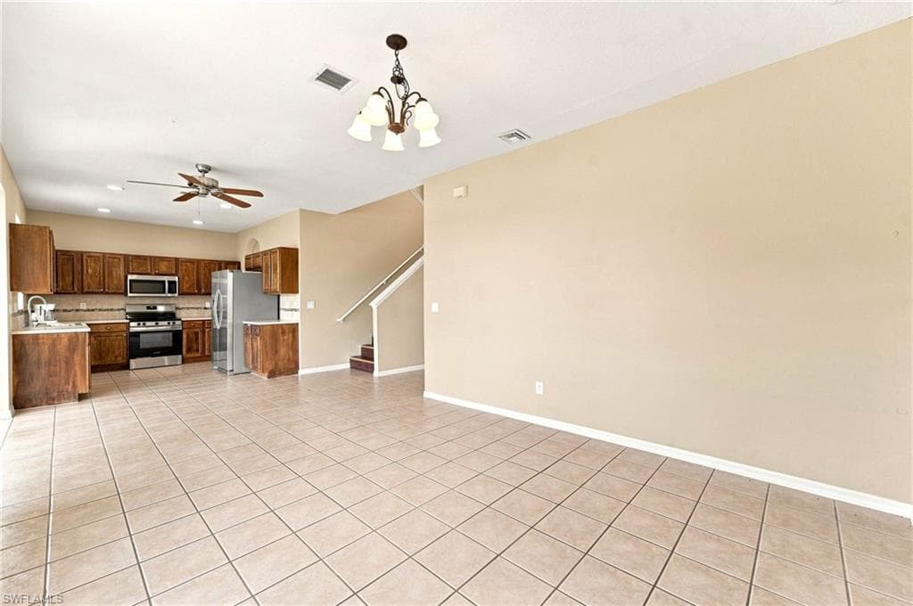 117 Shadow Lakes DR-8