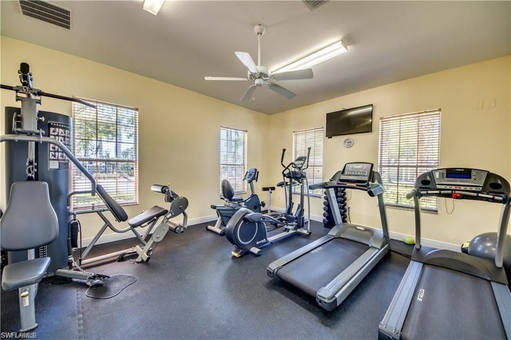 3614 Pine Oak CIR 103-42