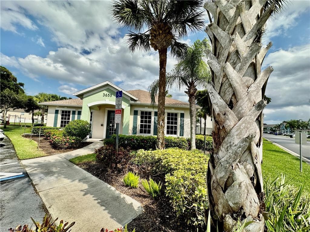 3614 Pine Oak CIR 103-34
