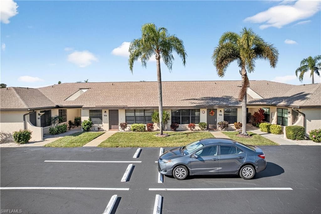 3916 SE 11TH PL 503-1