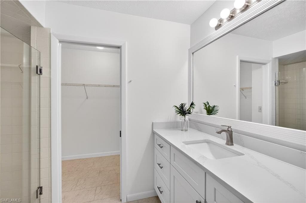 3916 SE 11TH PL 503-9
