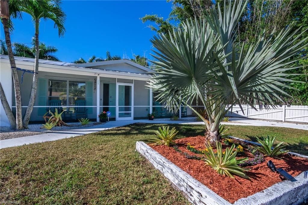 28 Constitution DR-3