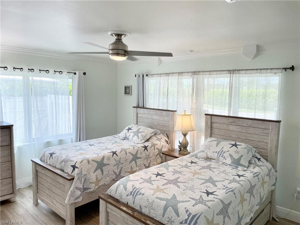 28 Constitution DR-30