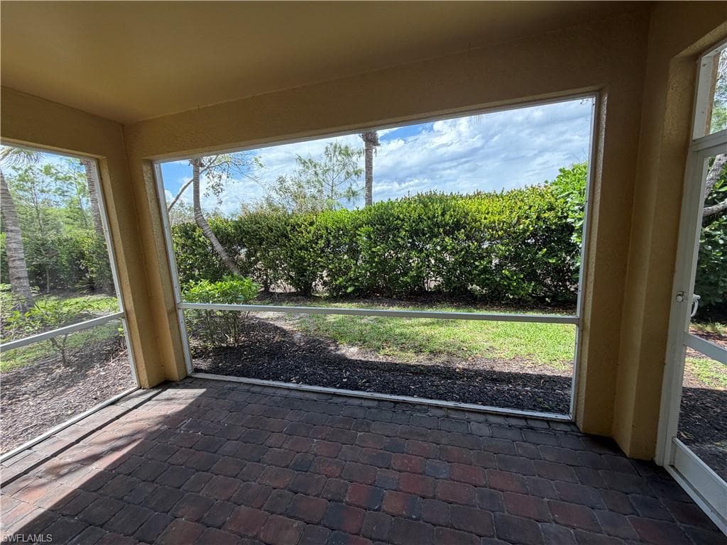10842 Alvara WAY-23
