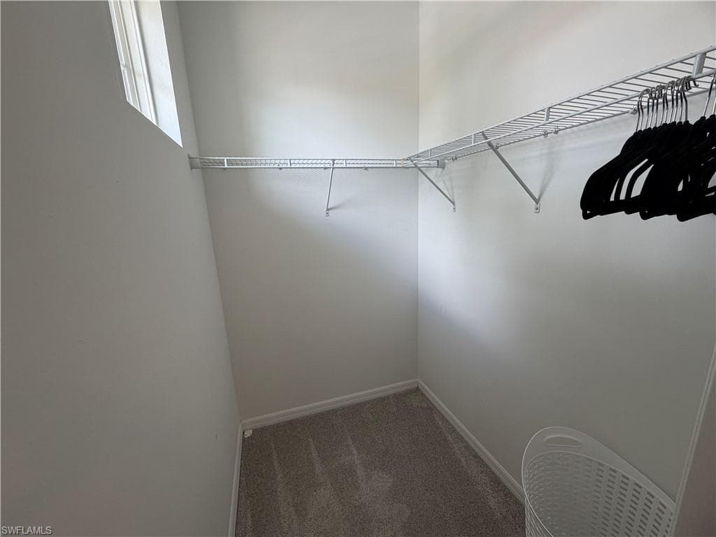 10842 Alvara WAY-38