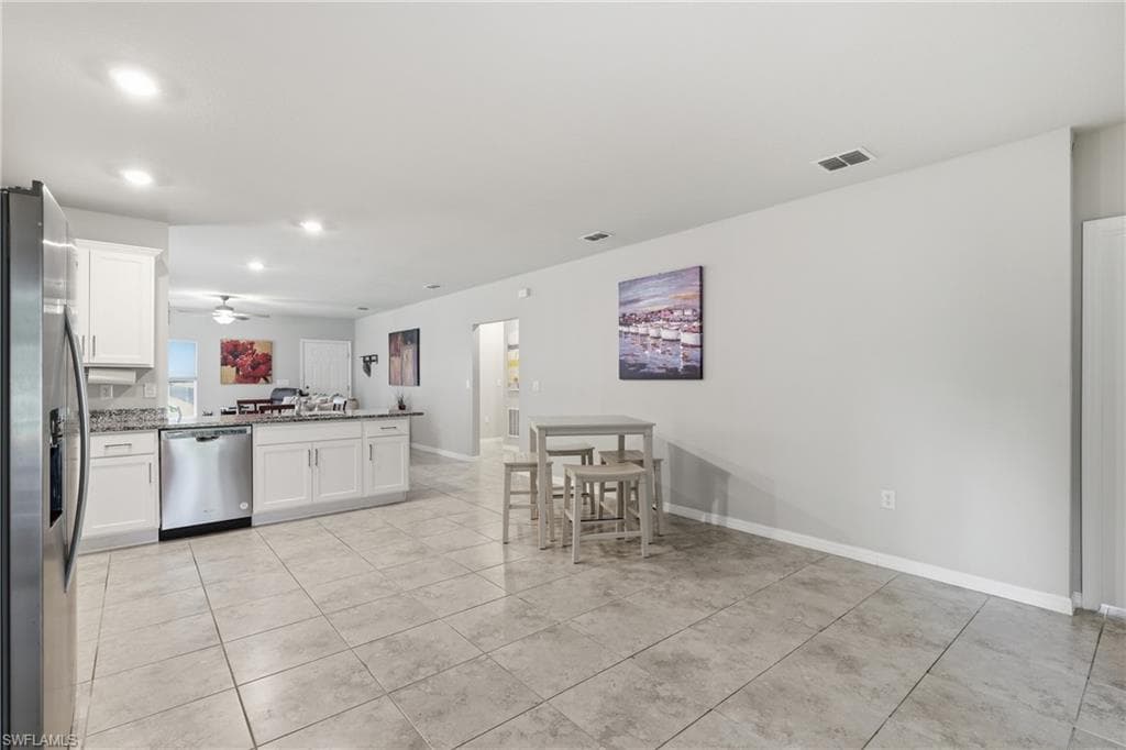 2303 Ben ST S-12