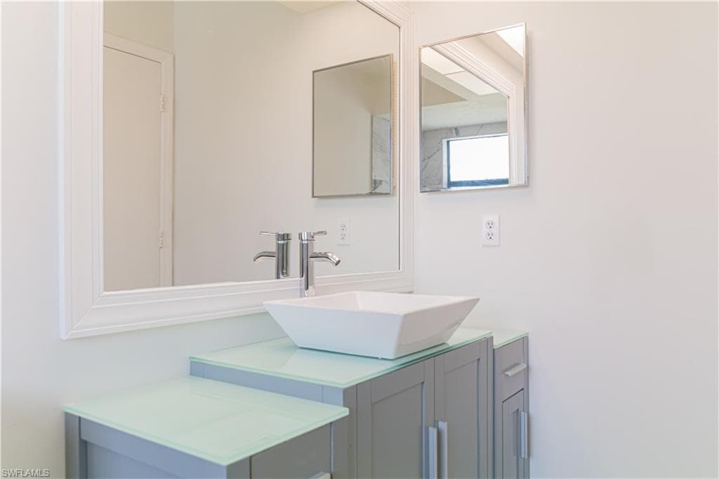 107 Blue Ridge DR 21-23