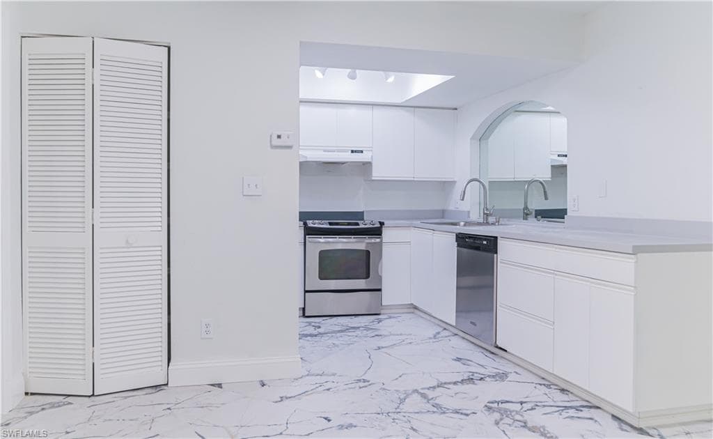 107 Blue Ridge DR 21-43