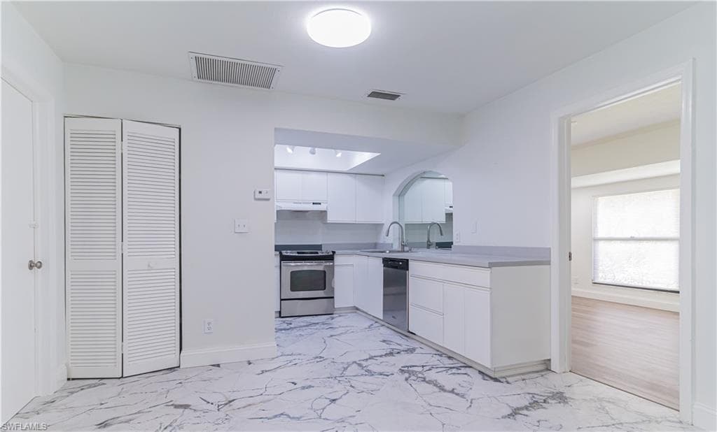107 Blue Ridge DR 21-44