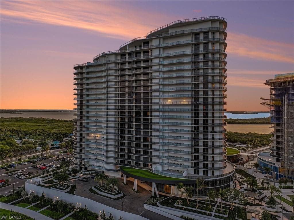 5100 Seagrass BLVD 503-1