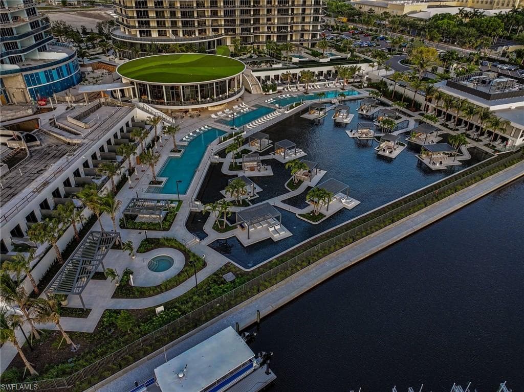 5100 Seagrass BLVD 503-33
