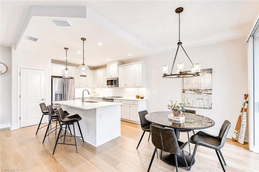 2620 Seychelles CIR 1302-5