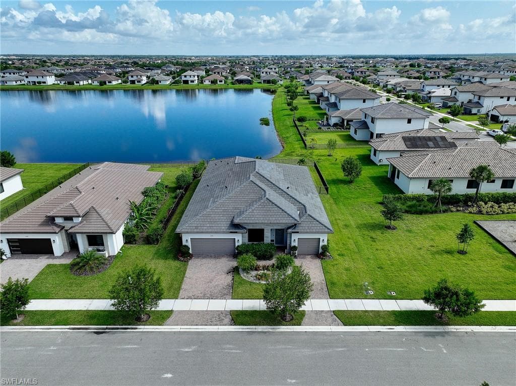 5153 Julienne RD-43