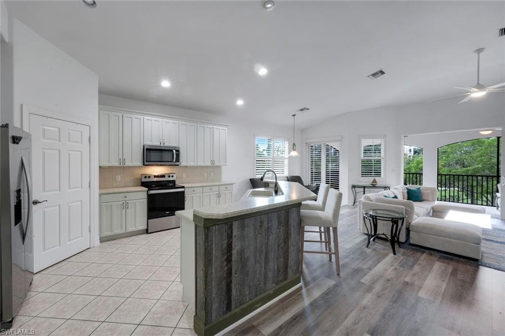 1277 RIALTO WAY 201-9