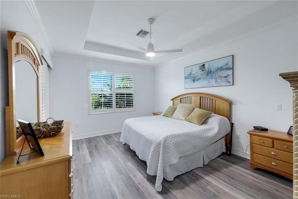 1277 RIALTO WAY 201-15