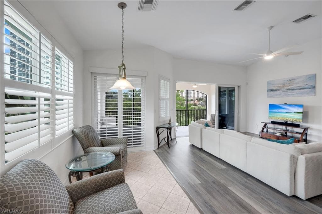 1277 RIALTO WAY 201-8