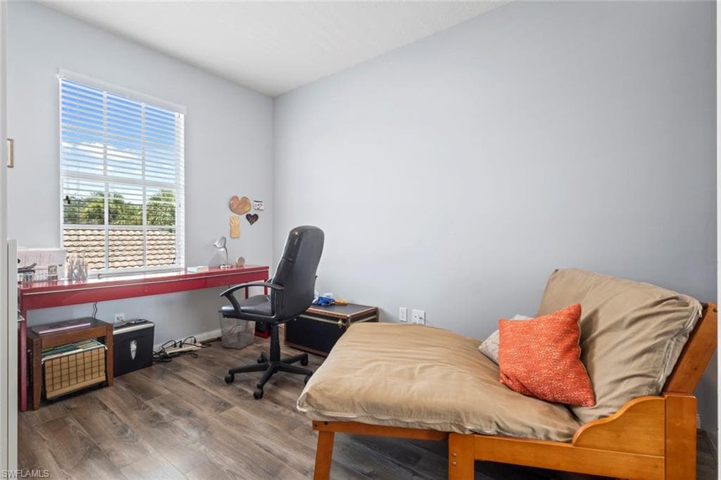 6112 Towncenter CIR-24