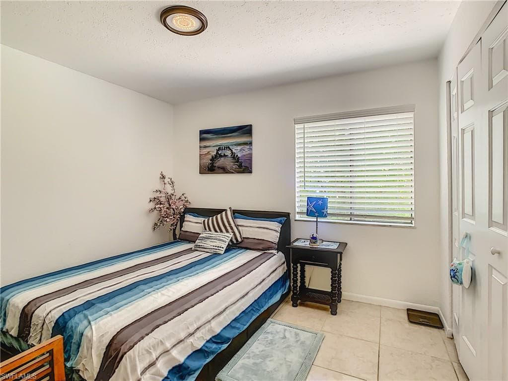 4625 Bayshore DR D8-23