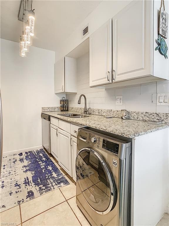4625 Bayshore DR D8-28
