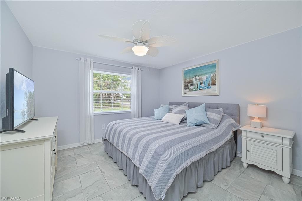 13511 Island RD-36