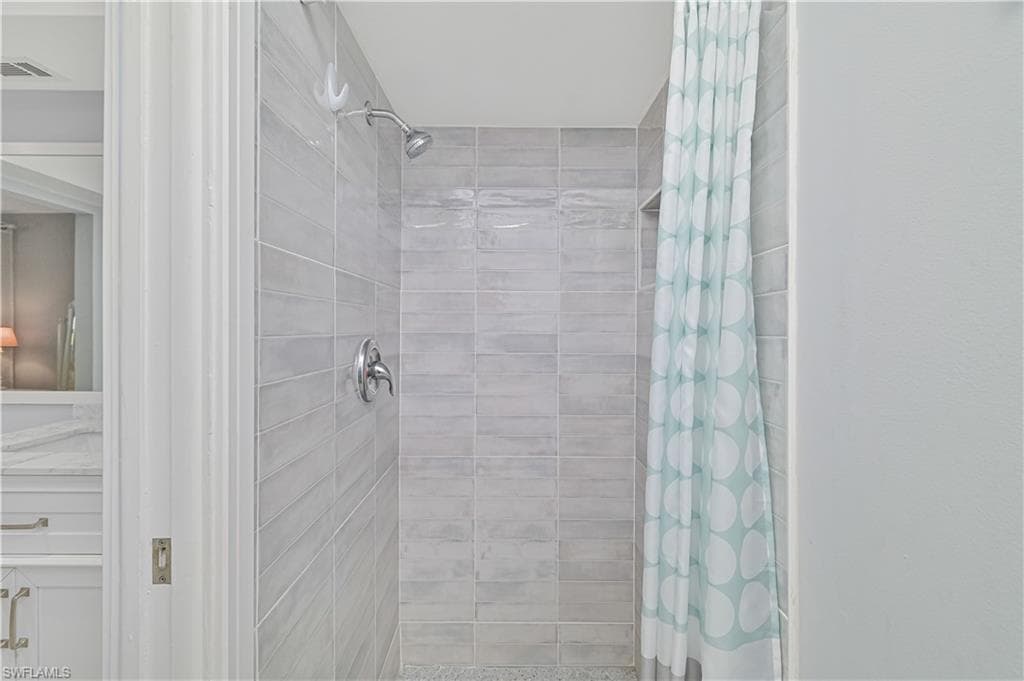13511 Island RD-31