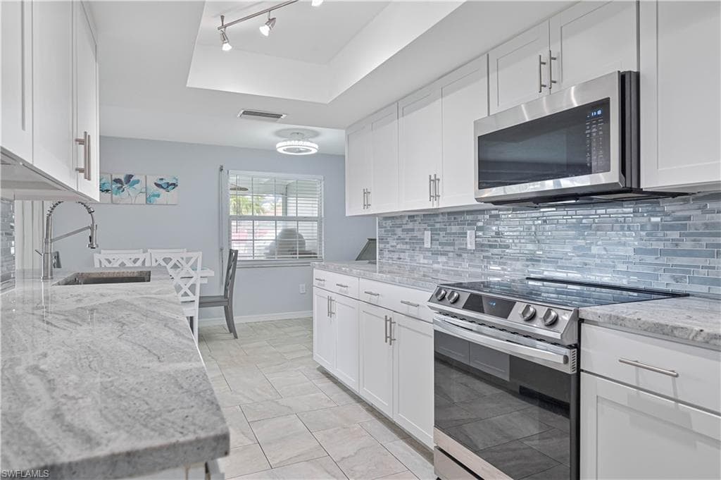 13511 Island RD-25