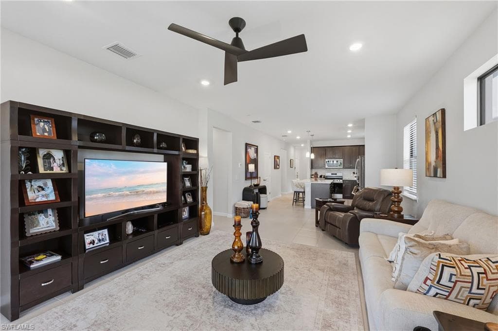24882 Marina Del Ray DR-20