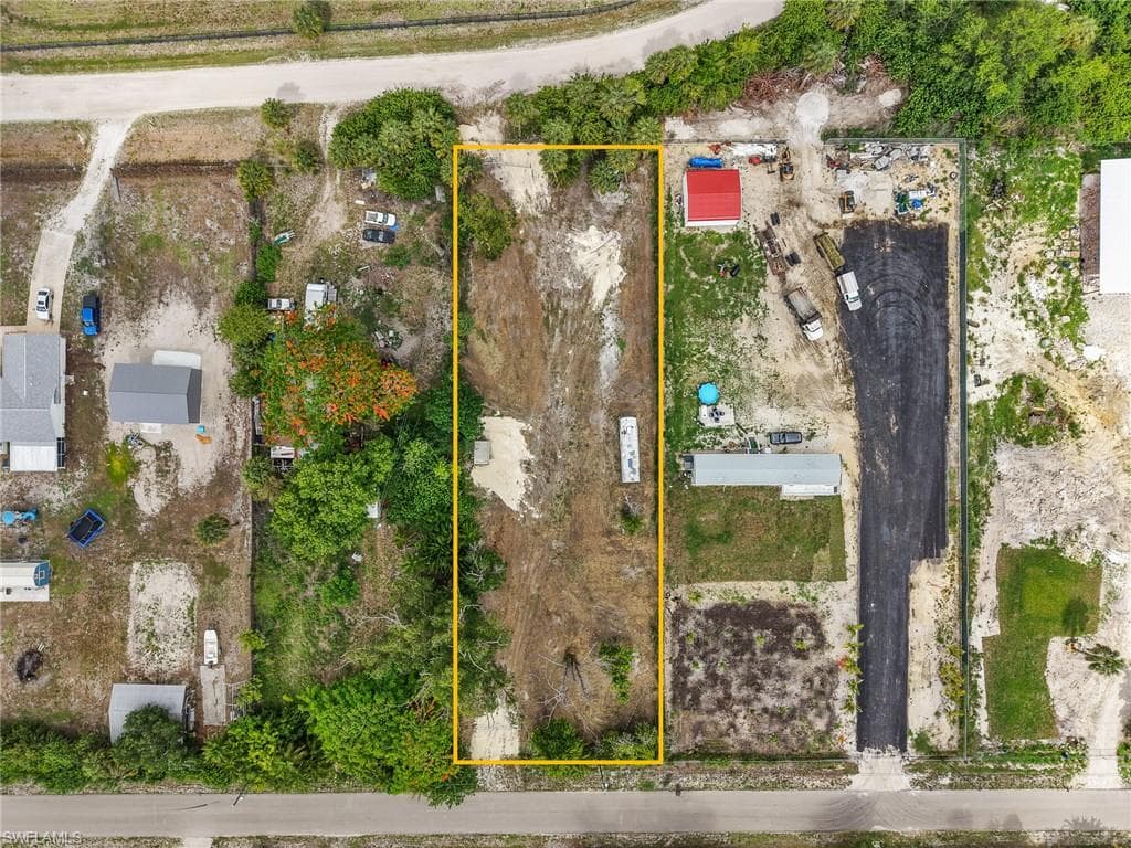17761 Shelby LN-3