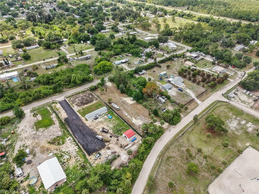 17761 Shelby LN-5