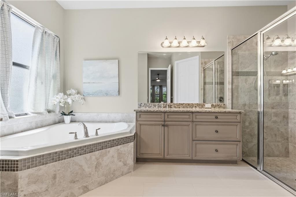 2870 Cinnamon Bay CIR NW-17