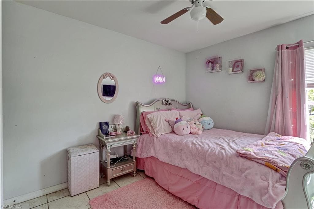 18330 Beauty Berry CT-17